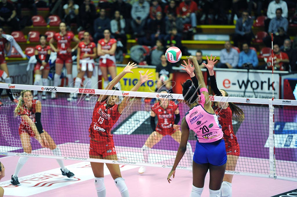 Unet E-Work Busto Arsizio-Casalmaggiore (33)